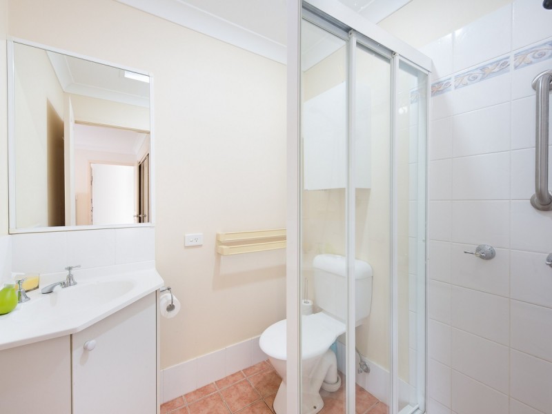 1/93 Paddington Drive, Carrara QLD 4211