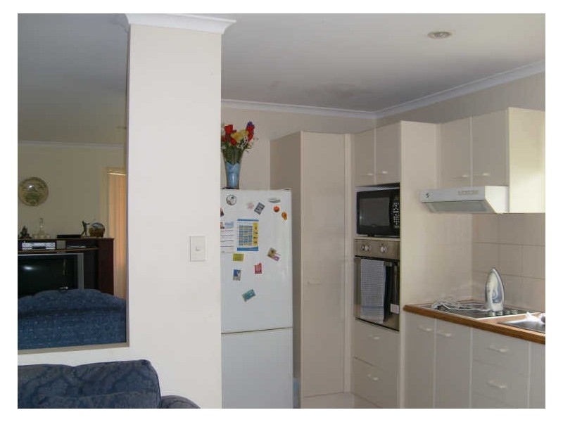 16 Rossmore Street, Nerang QLD 4211