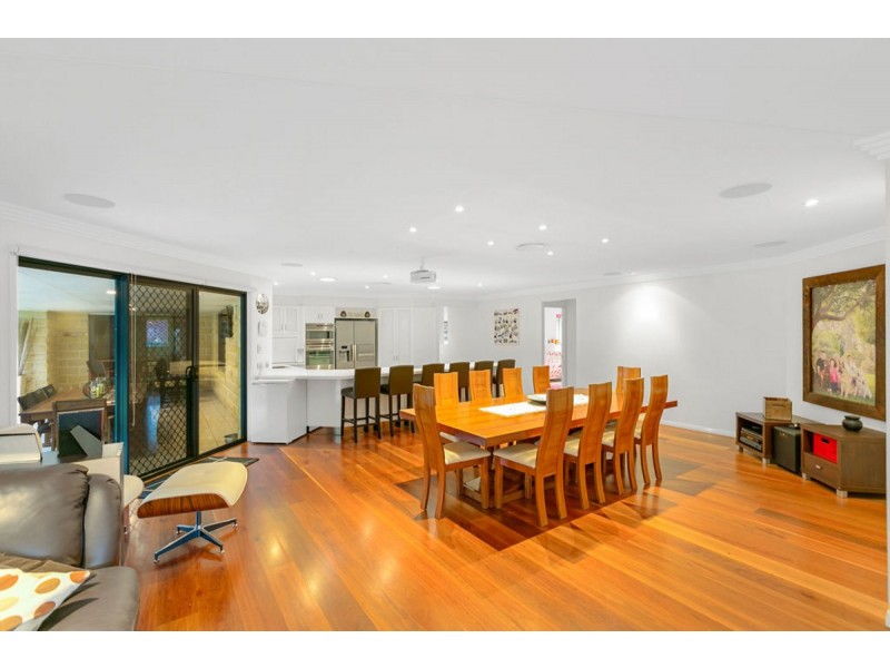 64 Lawnhill Drive, Nerang QLD 4211