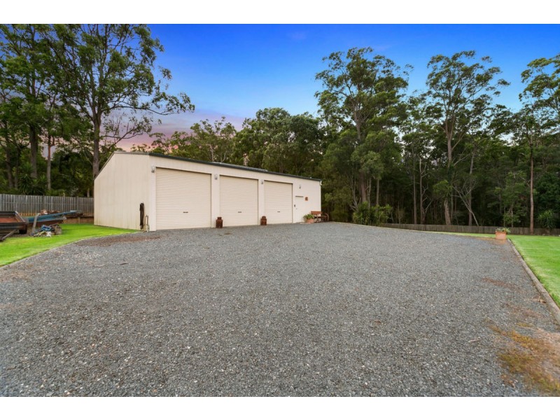 64 Lawnhill Drive, Nerang QLD 4211