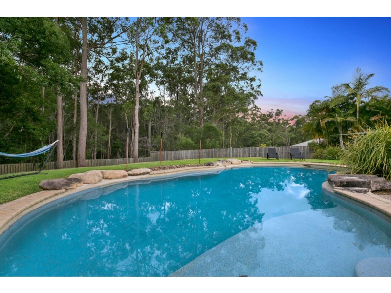 64 Lawnhill Drive, Nerang QLD 4211