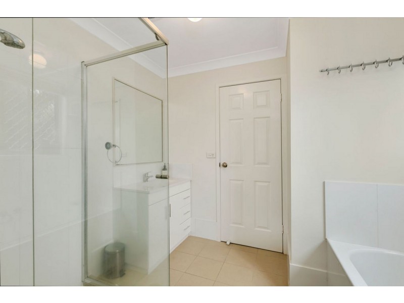 1/1-3 Paul Court, Carrara QLD 4211