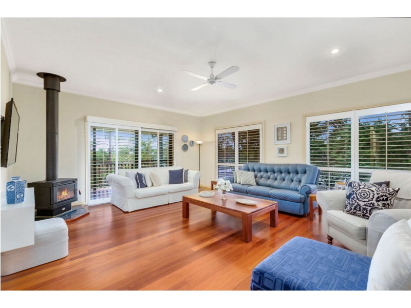 25 Brookfield Court, Nerang QLD 4211