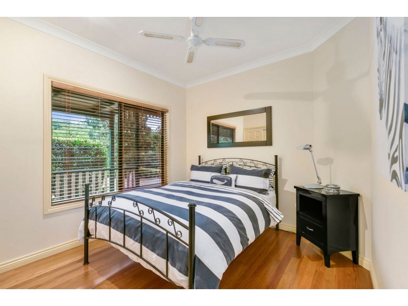 25 Brookfield Court, Nerang QLD 4211