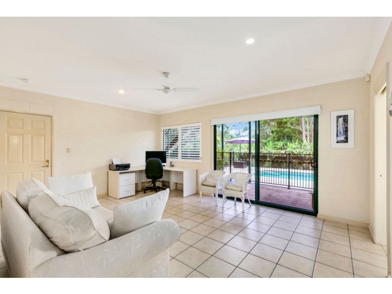 25 Brookfield Court, Nerang QLD 4211