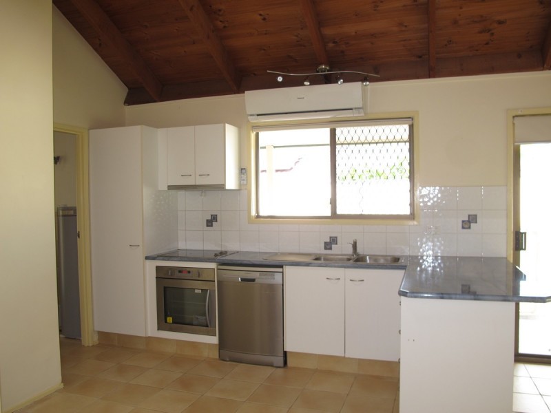 1/19 Guthrie Parade, Carrara QLD 4211