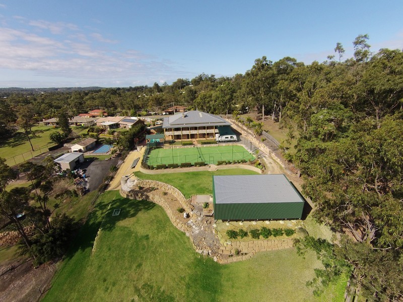 11 Cuthero Court, Highland Park QLD 4211