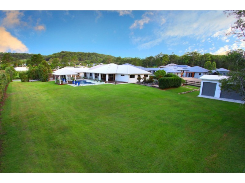 29 Lagoon Park Drive, Maudsland QLD 4210