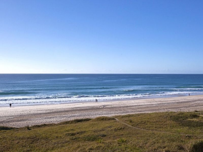 223 Hedges Avenue, Mermaid Beach QLD 4218