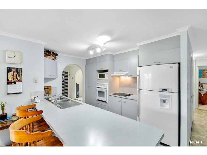 9 Jinker Way, Nerang QLD 4211