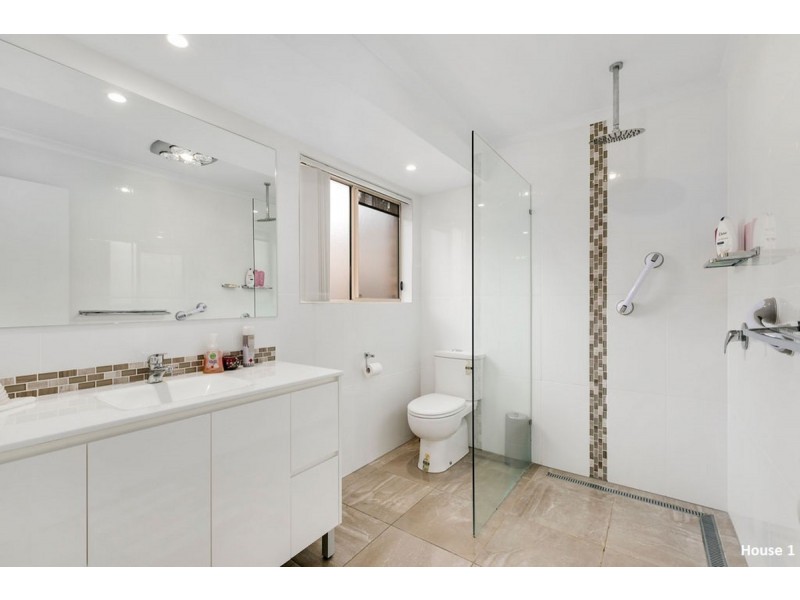 9 Jinker Way, Nerang QLD 4211