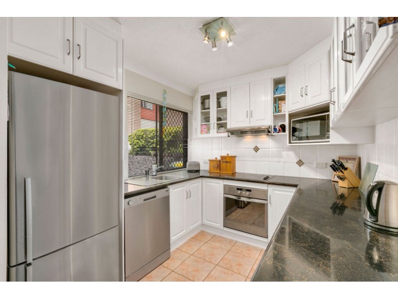 12/1a McLeod Street, Highland Park QLD 4211