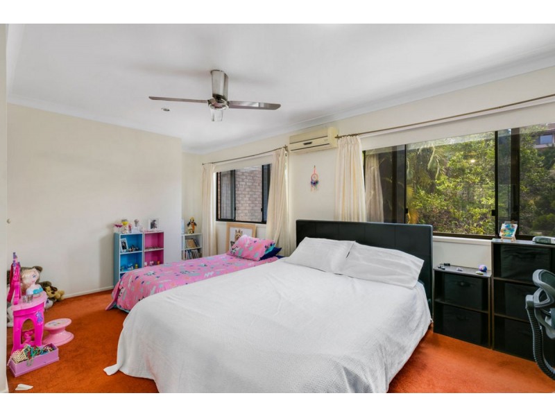 12/1a McLeod Street, Highland Park QLD 4211