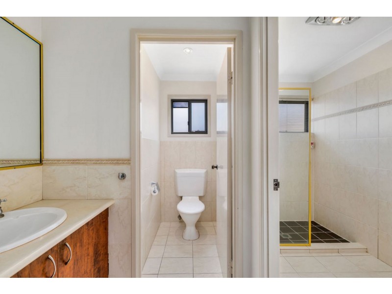 12/1a McLeod Street, Highland Park QLD 4211
