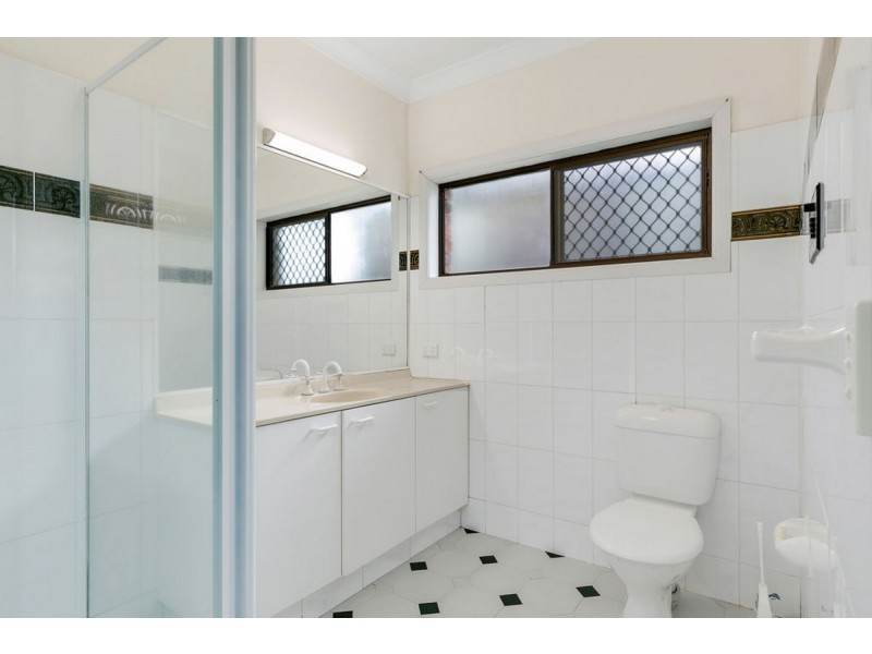 6 Strauss Court, Nerang QLD 4211