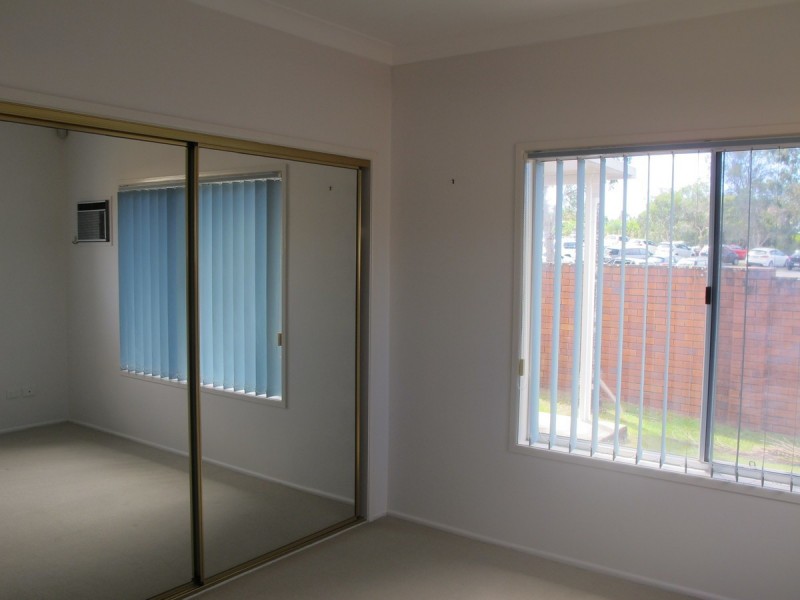 2 Loxton Court, Helensvale QLD 4212