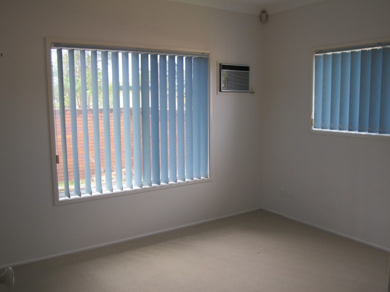2 Loxton Court, Helensvale QLD 4212