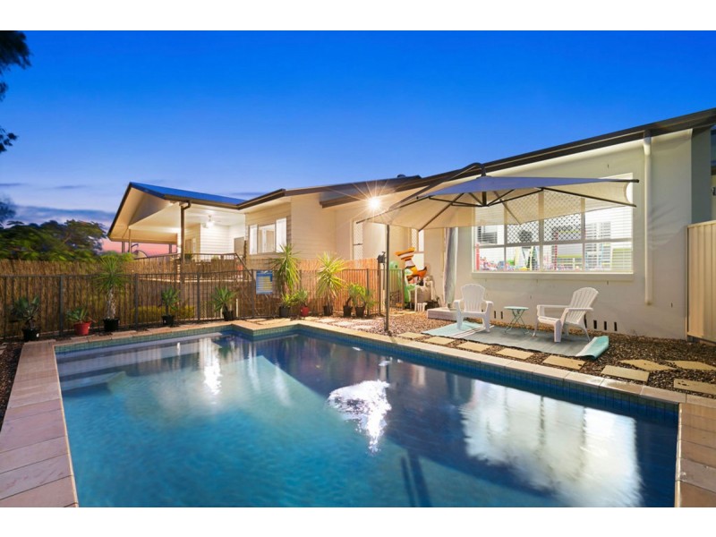 4 Honey Eater Court, Gilston QLD 4211