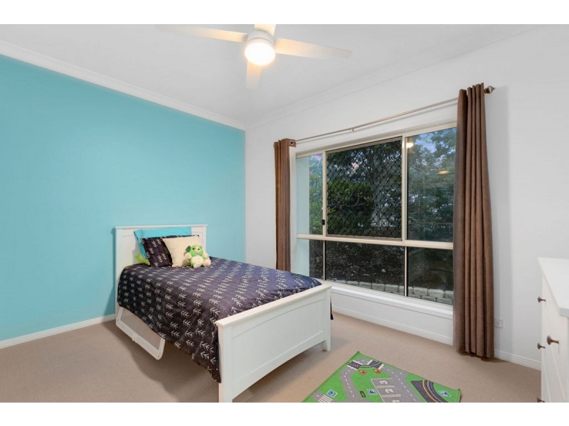 4 Honey Eater Court, Gilston QLD 4211