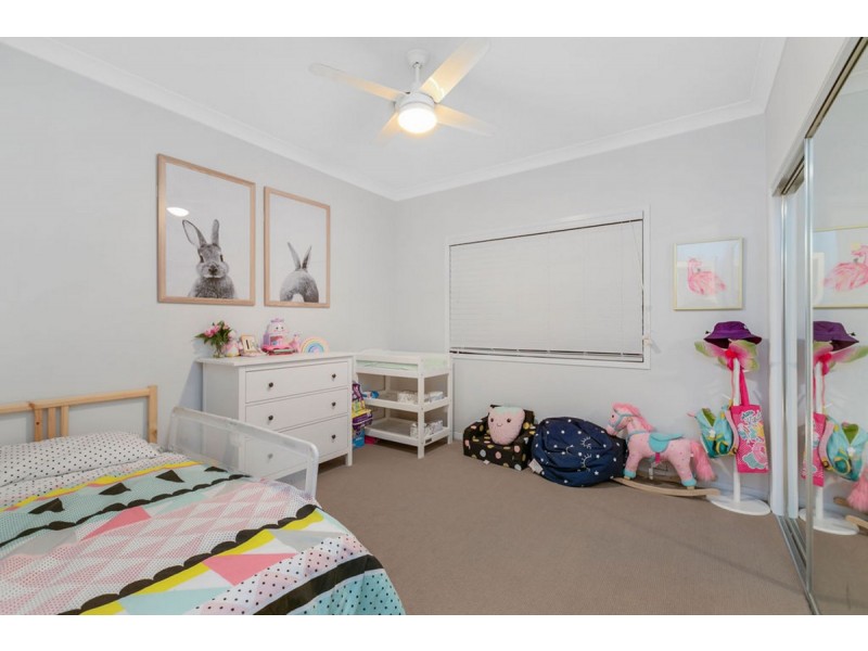 4 Honey Eater Court, Gilston QLD 4211