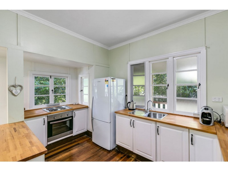 153 North Road, Lower Beechmont QLD 4211