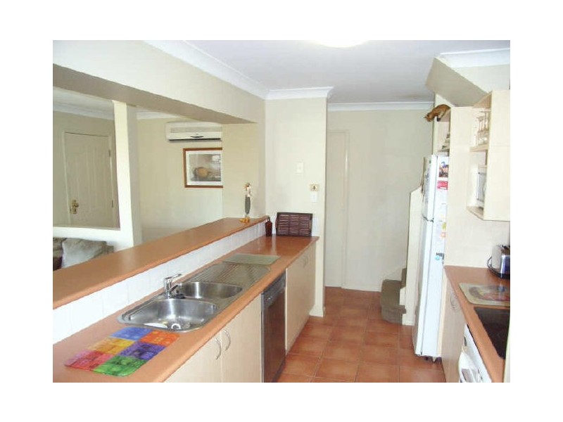 91 Armstrong Way, Highland Park QLD 4211