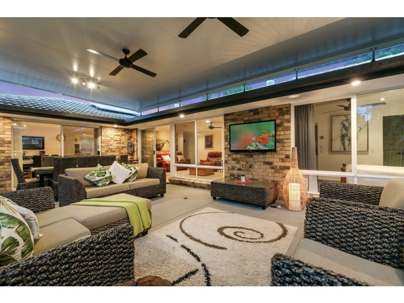 46 Hastings Crescent, Carrara QLD 4211