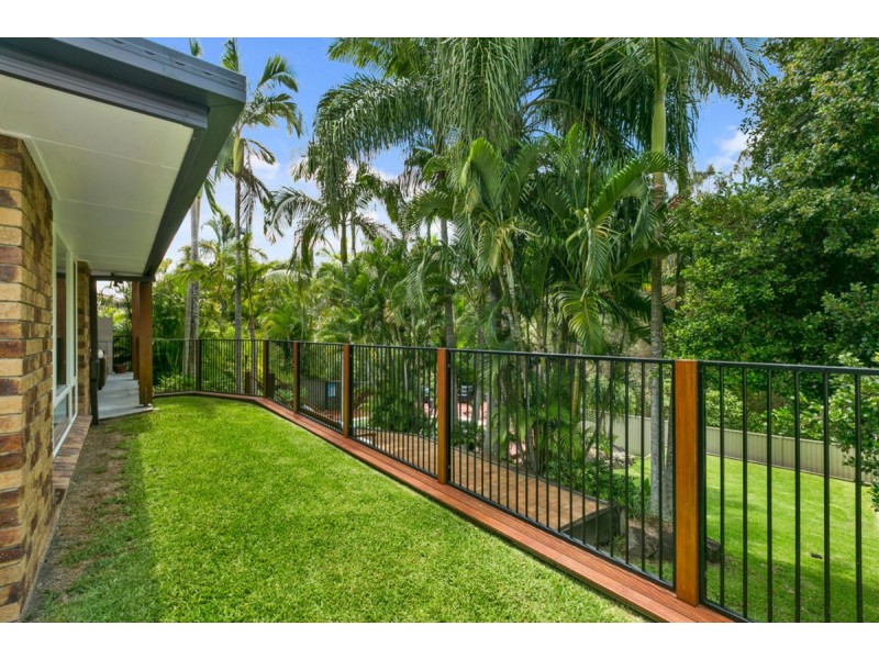 46 Hastings Crescent, Carrara QLD 4211