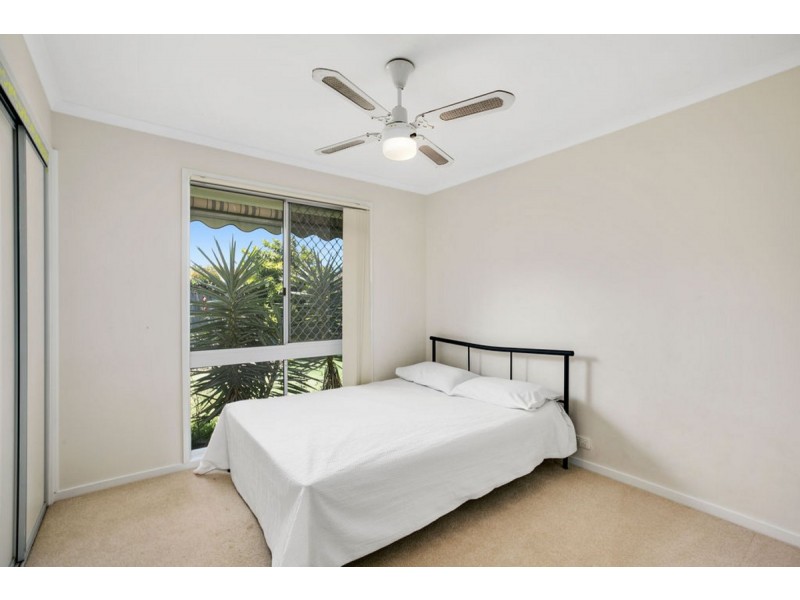 16 Sharne Court, Carrara QLD 4211
