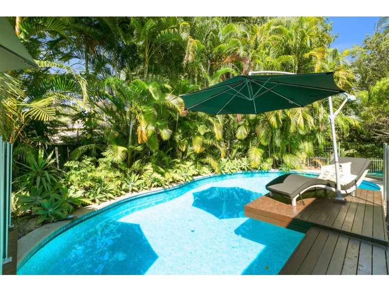 75 Nerang River Drive, Nerang QLD 4211