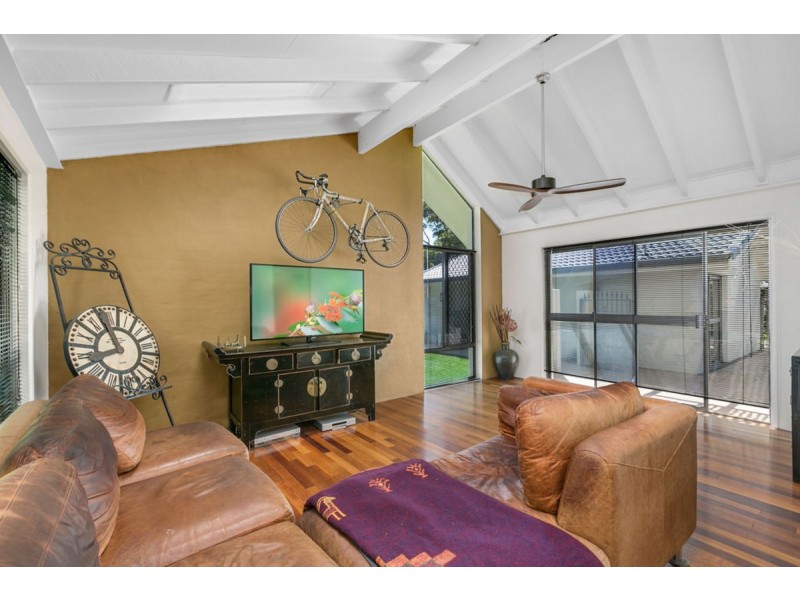 75 Nerang River Drive, Nerang QLD 4211