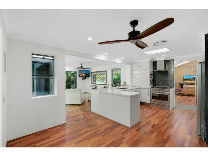 75 Nerang River Drive, Nerang QLD 4211