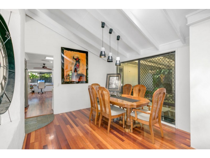 75 Nerang River Drive, Nerang QLD 4211