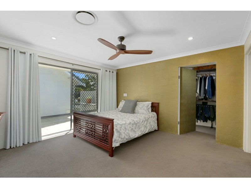 75 Nerang River Drive, Nerang QLD 4211