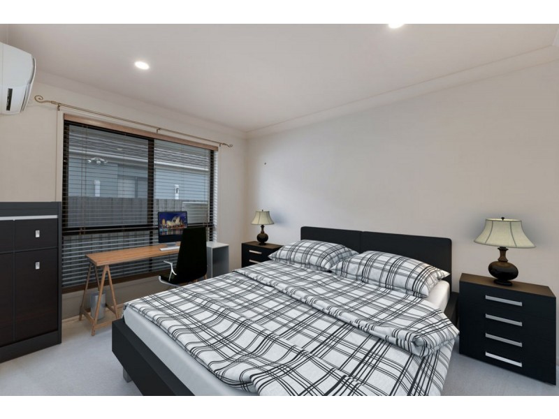 10 Rhiannon Drive, Ashmore QLD 4214