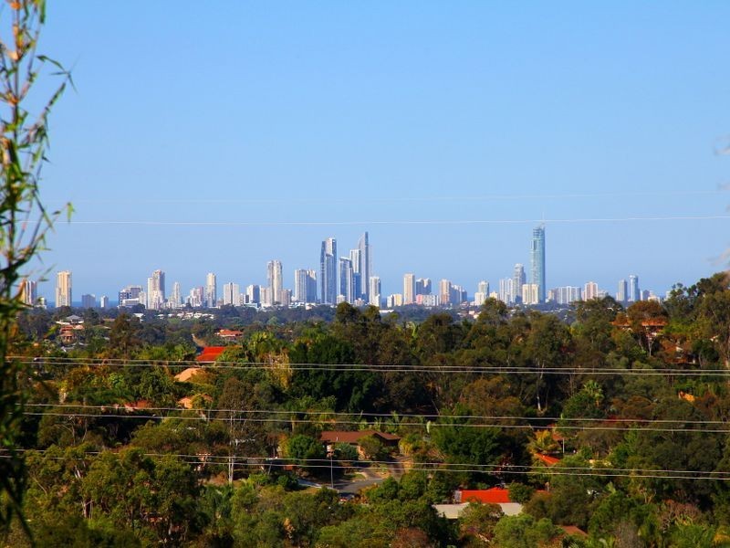 12 Kincaid Drive, Highland Park QLD 4211