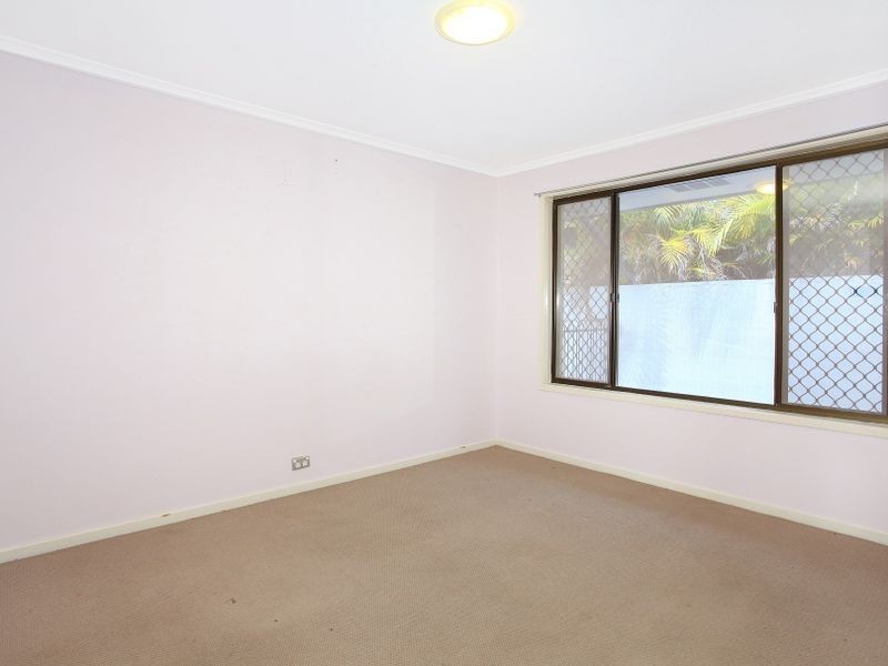 12 Kincaid Drive, Highland Park QLD 4211