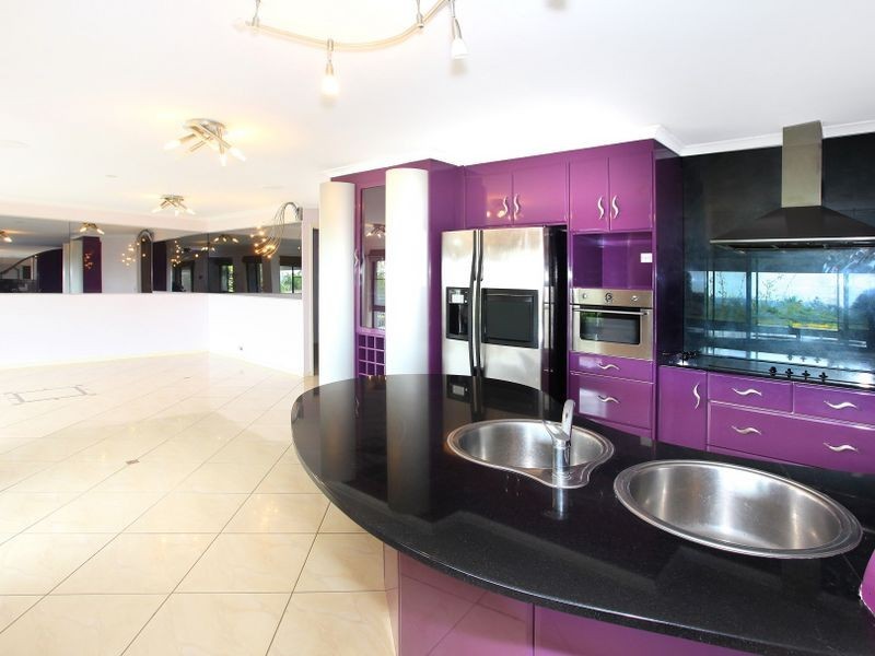 12 Kincaid Drive, Highland Park QLD 4211