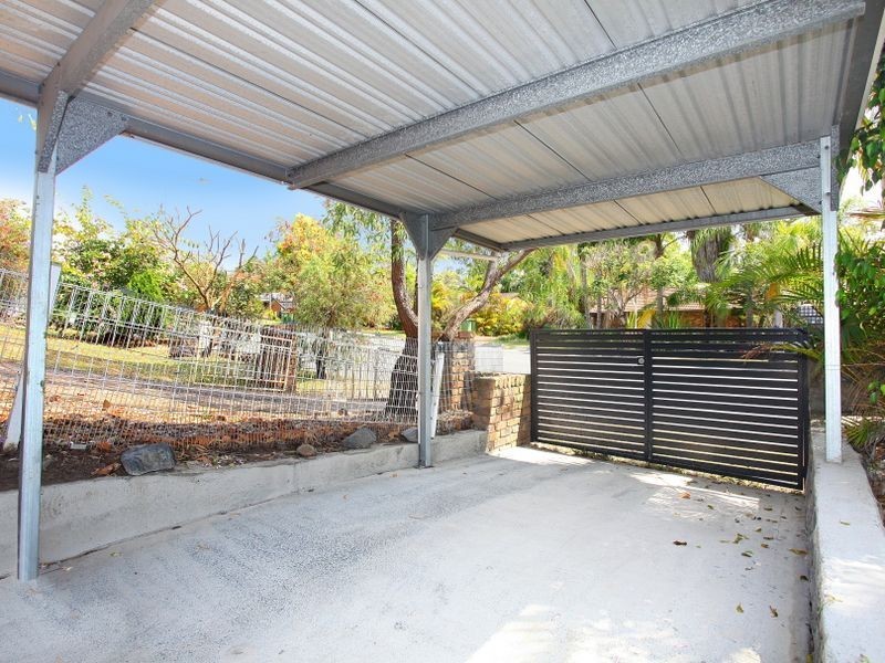 12 Kincaid Drive, Highland Park QLD 4211