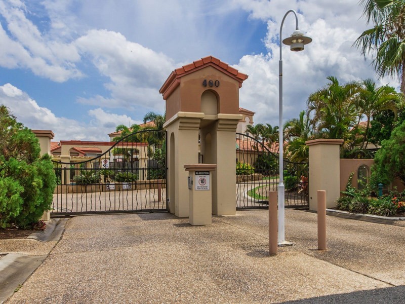 27/480 Christine Avenue, Robina QLD 4226