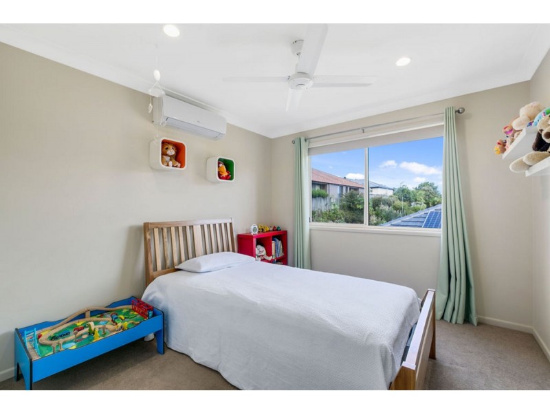 2/14 Riverwood Drive, Ashmore QLD 4214