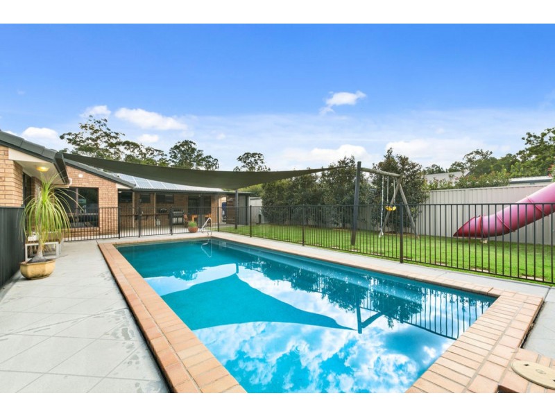 20 Merloo Drive, Nerang QLD 4211