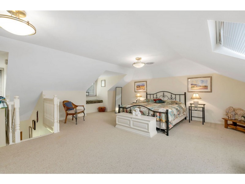54 Tunbridge Drive, Nerang QLD 4211