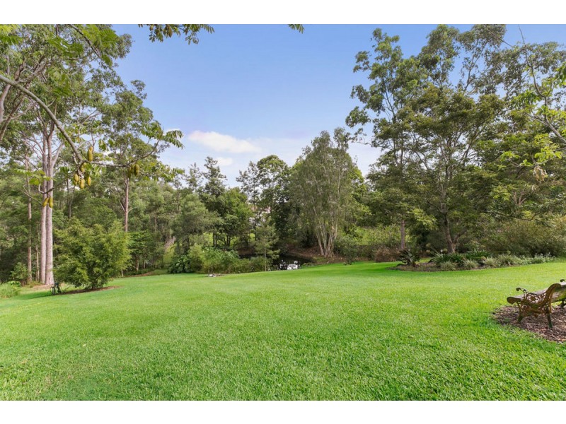 54 Tunbridge Drive, Nerang QLD 4211