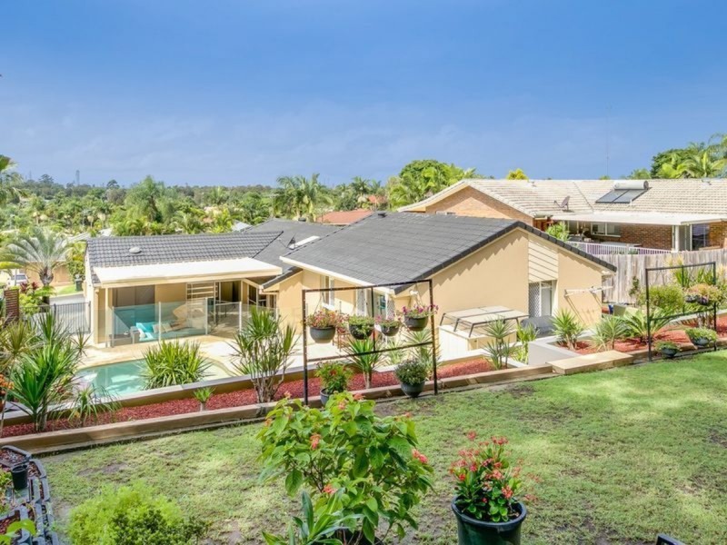 17 Foxhill Court, Carrara QLD 4211