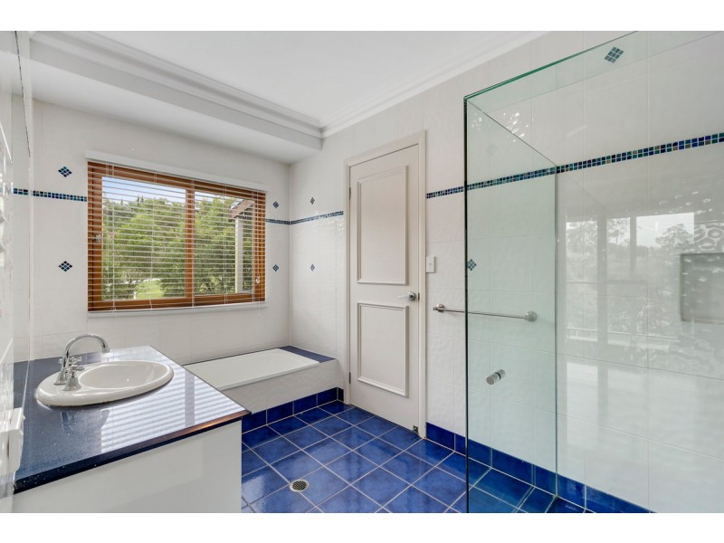 254 Crane Crescent, Nerang QLD 4211