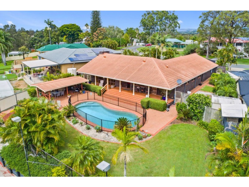 144 Alison Road, Carrara QLD 4211