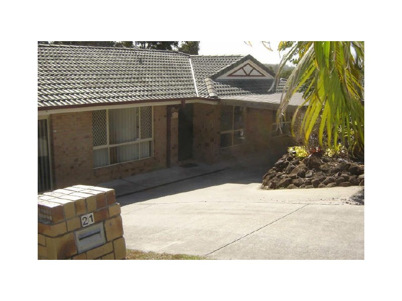 21 Saxon Court, Nerang QLD 4211