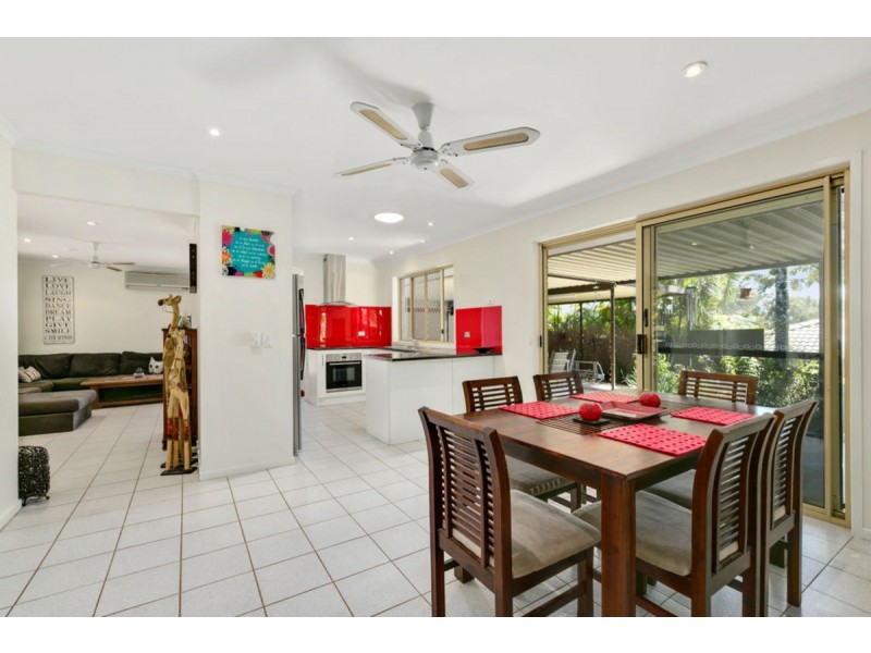 193 Alexander Drive, Highland Park QLD 4211