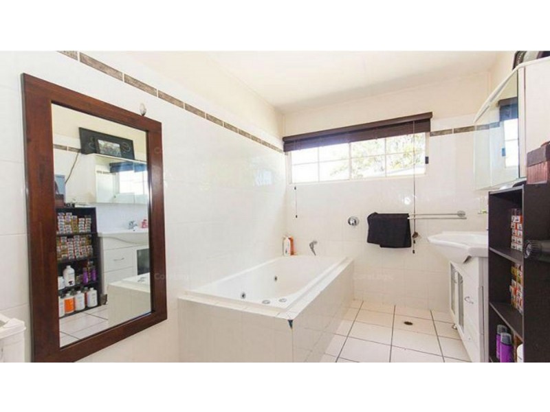 134 Crane Crescent, Nerang QLD 4211